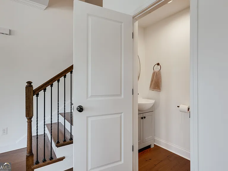 499 Little Oak St — Photo 26