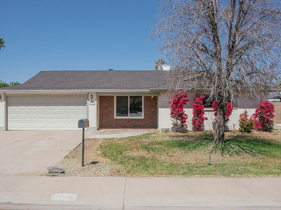 1st image of 4826 W Shaw Butte Dr
