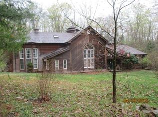 465 Linnwood Rd, Eighty Four, PA 15330