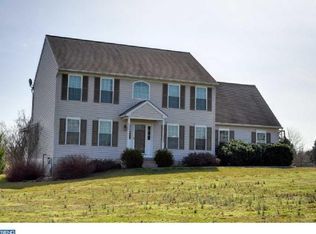 104 Meadow View Dr, Oxford, PA 19363