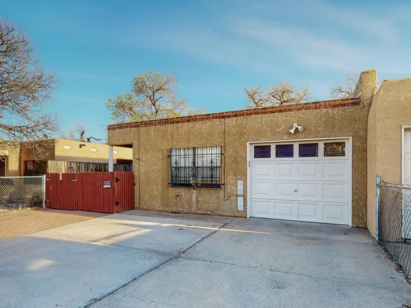 1748 Sirius Ave SW, Albuquerque, NM 87105
