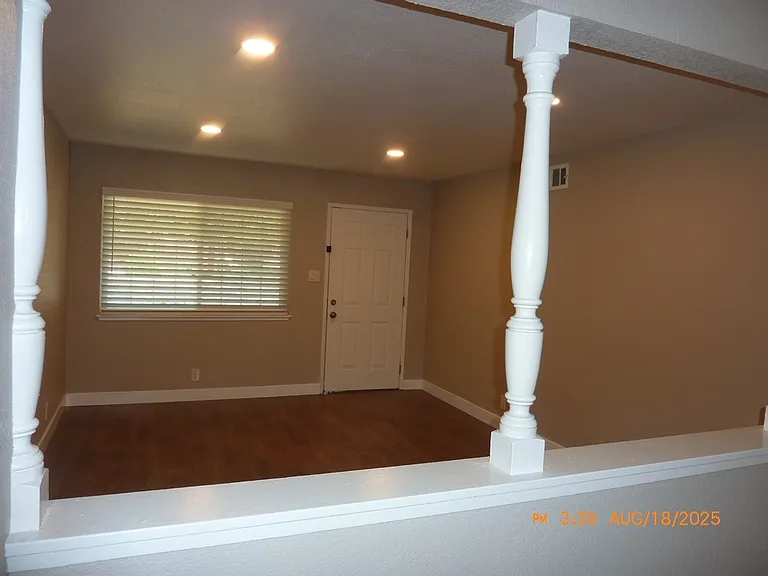 7863 Mariposa Ave — Photo 6