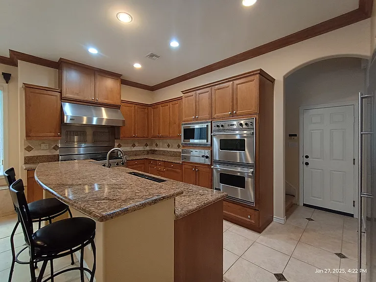 6117 Deerhill Rd — Photo 1