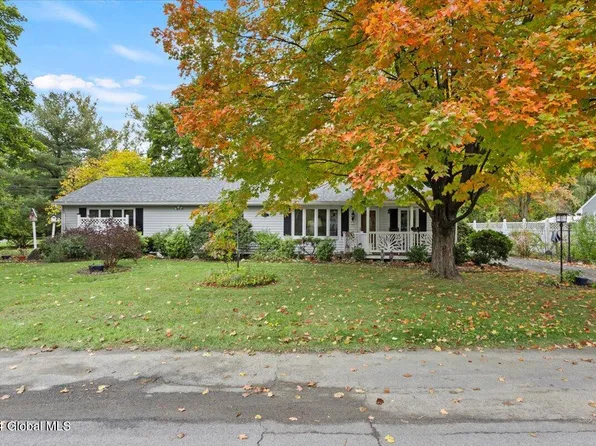 17 Elm Court, Wynantskill, NY 12198