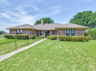 1018 Glenda St, Terrell, TX 75160