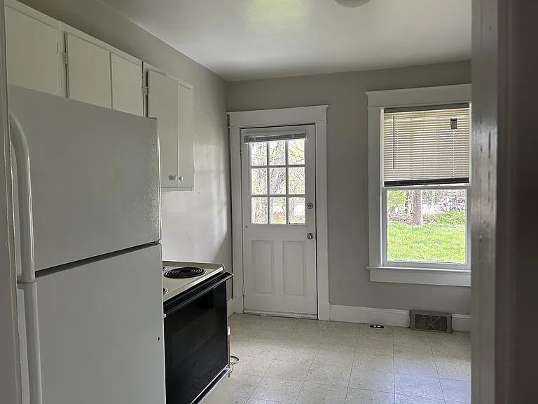 224 East St #224 — Photo 4