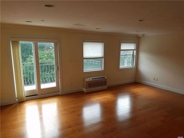 1st image of 4223 212th St APT 4A