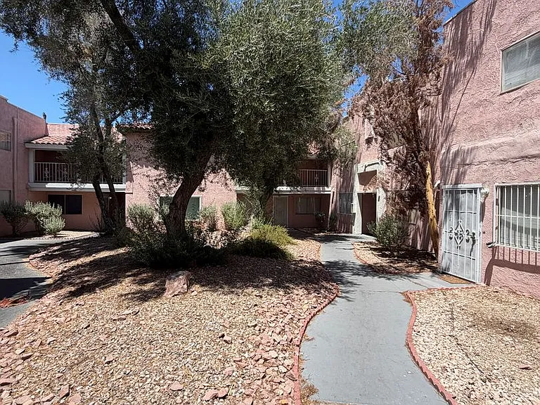 2236 E Desert Inn Rd — Photo 1