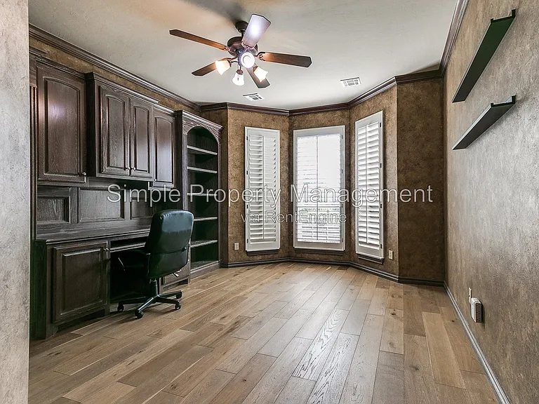 10709 Green Valley Rd — Photo 5