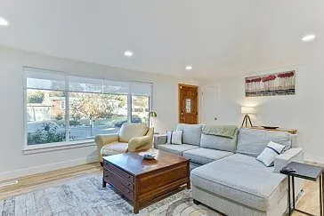 4925 S Pinehill Dr — Photo 5