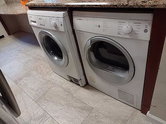 4th image of 253-01 61st Ave #1