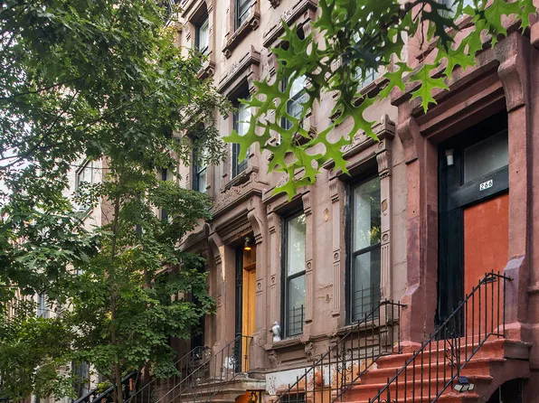 266 Saint James's Place image 1 of 5