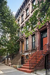 266 Saint James's Place