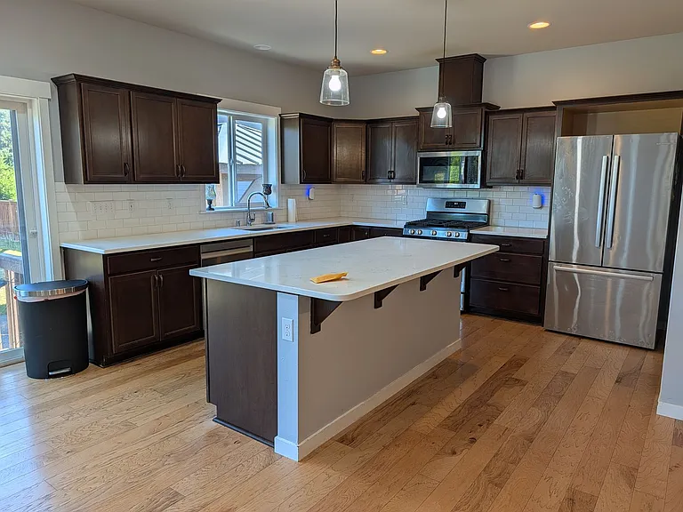 1710 River Walk Ln — Photo 2