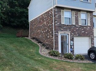222 Shady Ridge Dr, Monroeville, PA 15146
