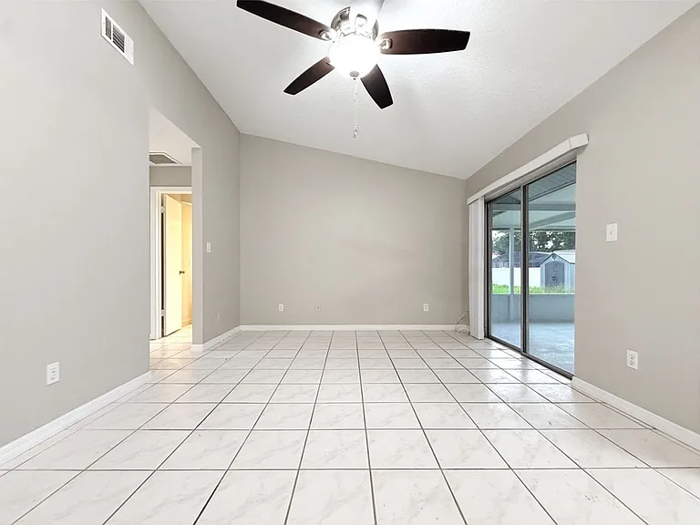 8221 Granada Blvd — Photo 13