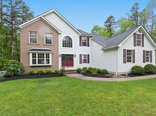 1 Serenity Ct, Southampton, NJ 08088