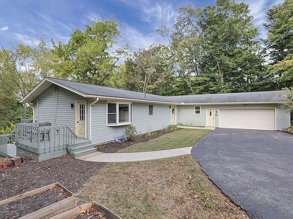 2nd image of 76 Alberry Dr