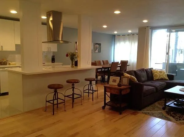 4915 Tyrone Ave #226 — Photo 1