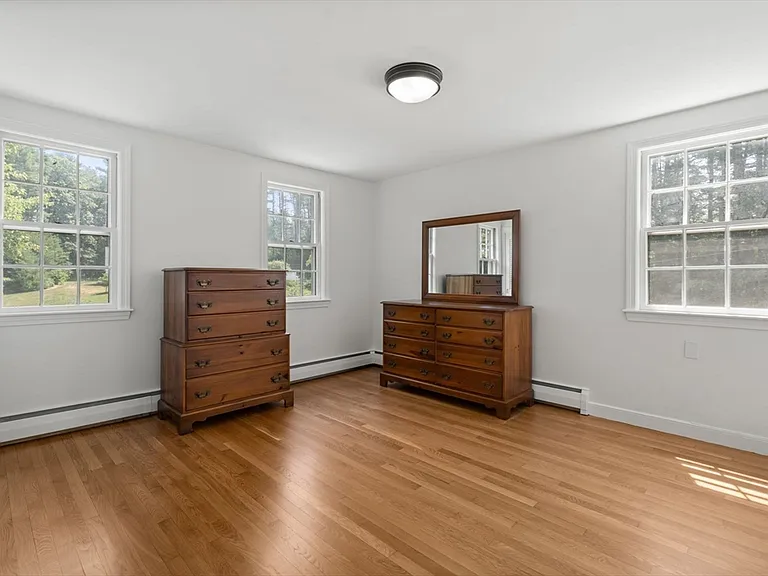 13 Valley Rd — Photo 16