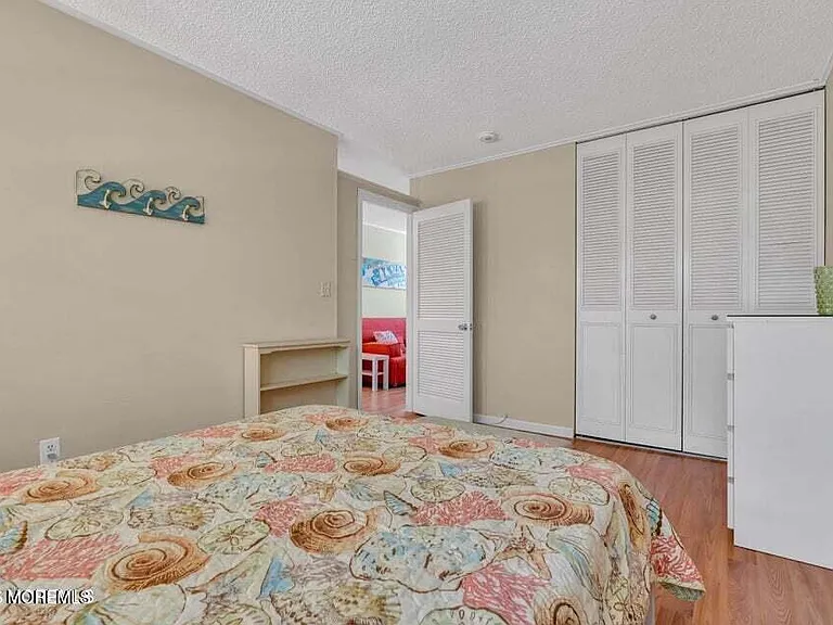 455 Ocean Blvd #10 — Photo 6