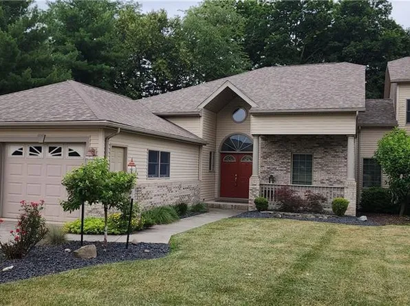 22576 River Chase Ln, Defiance, OH 43512