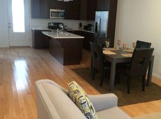 59 Sands Point Rd, Port Washington, NY 11050