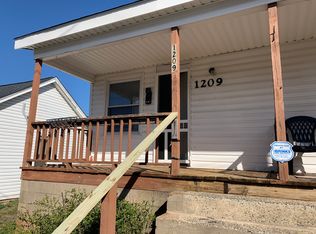 1209 E 2nd St, Winston Salem, NC 27101