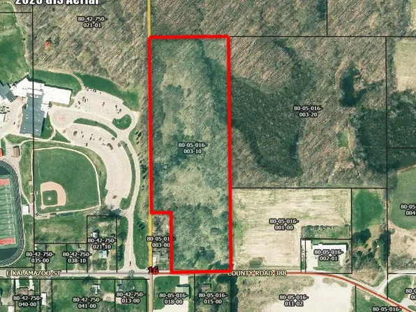 40856 County Road 388 Vl, Bloomingdale, MI 49026