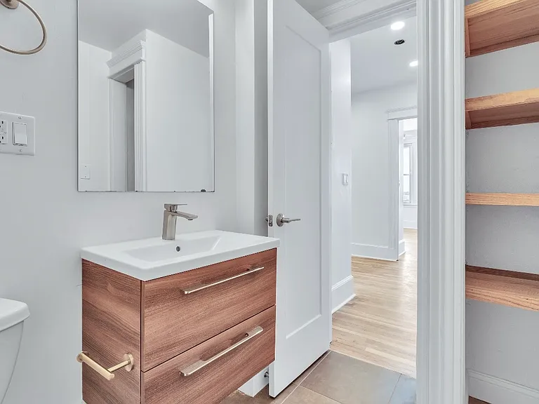 1024 Commonwealth Ave #506 — Photo 11