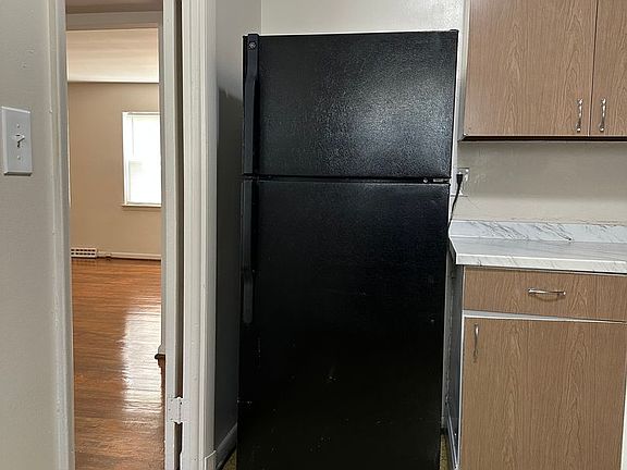 2nd image of 3602 Monterey Rd #3605D