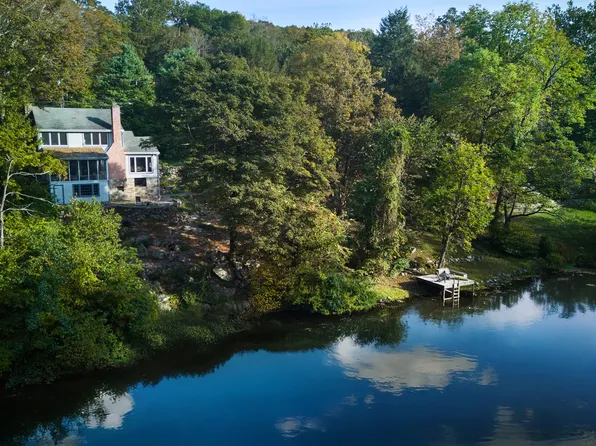 136 Lyons Plain Road, Weston, CT 06883