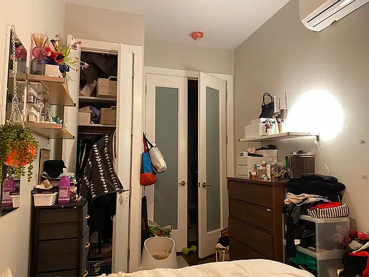 Rented by Greenrock Management | media 50