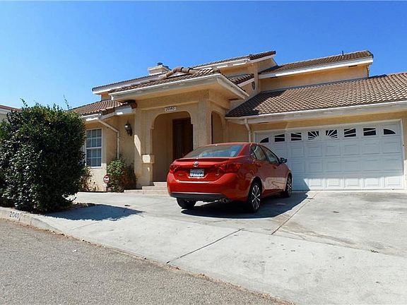 3rd image of 2040 Barnett Way
