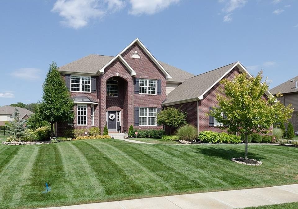 Welcome Home - stunning touches through out!