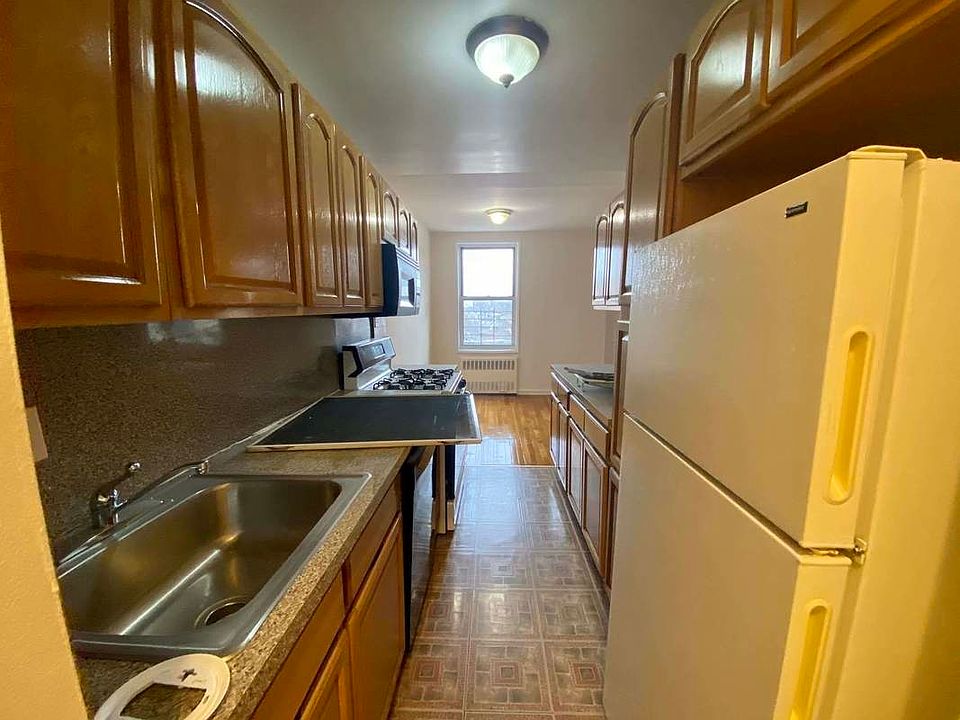 1st image of 142-20 84th Dr #6I