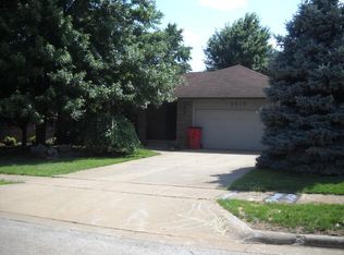 3915 S Gatlin Ct, Springfield, MO 65807