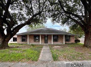 3636 Redlands Dr, Baton Rouge, LA 70814
