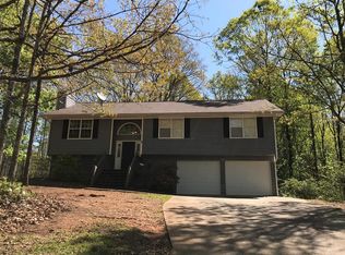 270 Laurel Ln, Carrollton, GA 30116