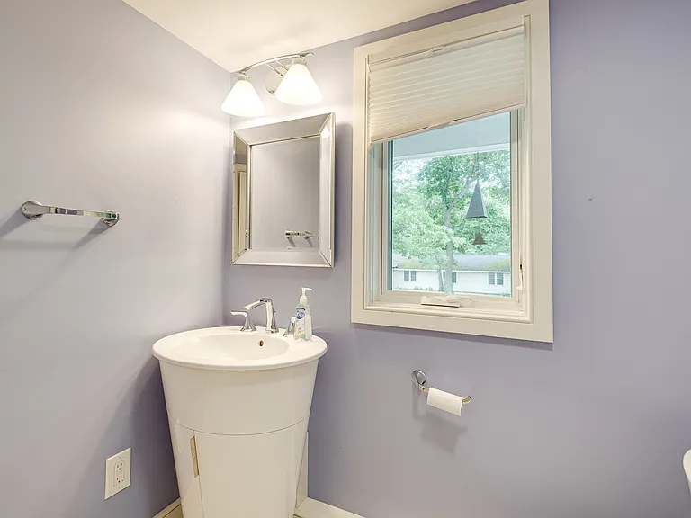 1235 Shore Rd — Photo 39