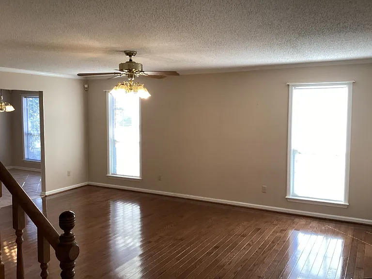 6422 Levi Rd — Photo 18