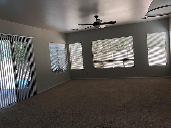 4th image of 694 W Desert Broom Dr