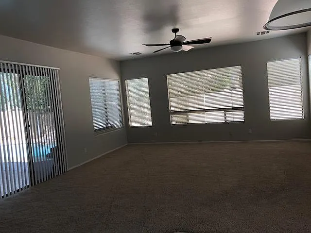 694 W Desert Broom Dr — Photo 4