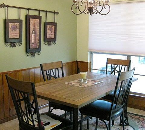 3rd image of 265 Wildflower Ln