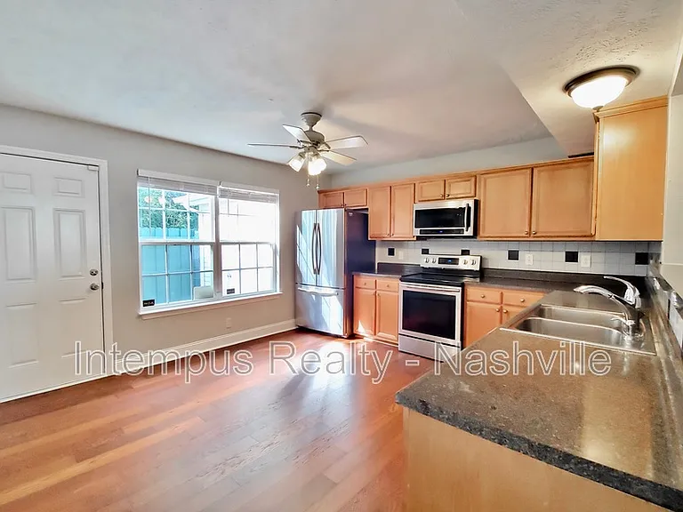 325 Shoshone Pl — Photo 6
