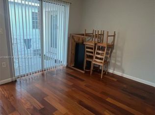 1560 Pennsylvania Ave APT 221, Miami Beach, FL 33139