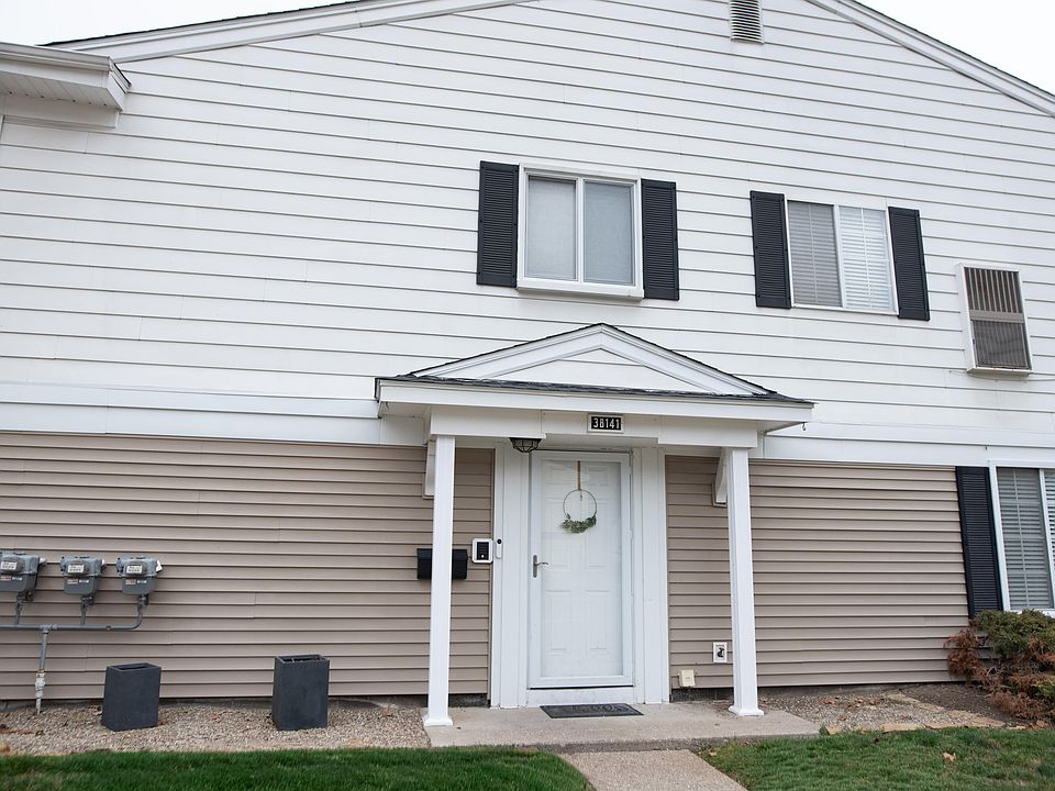 1st image of 38141 Sherwood St