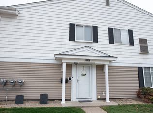 38141 Sherwood St, Westland, MI 48185