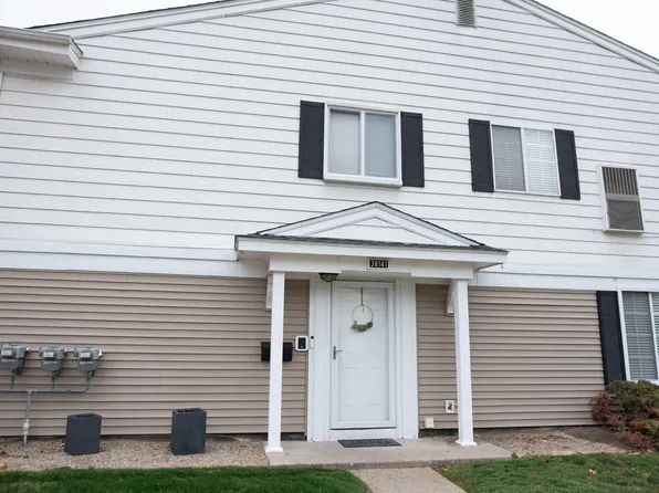 38141 Sherwood St, Westland, MI 48185