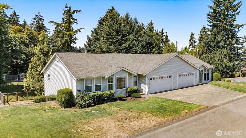 3rd image of 5306 5308 51st Avenue Ct W
